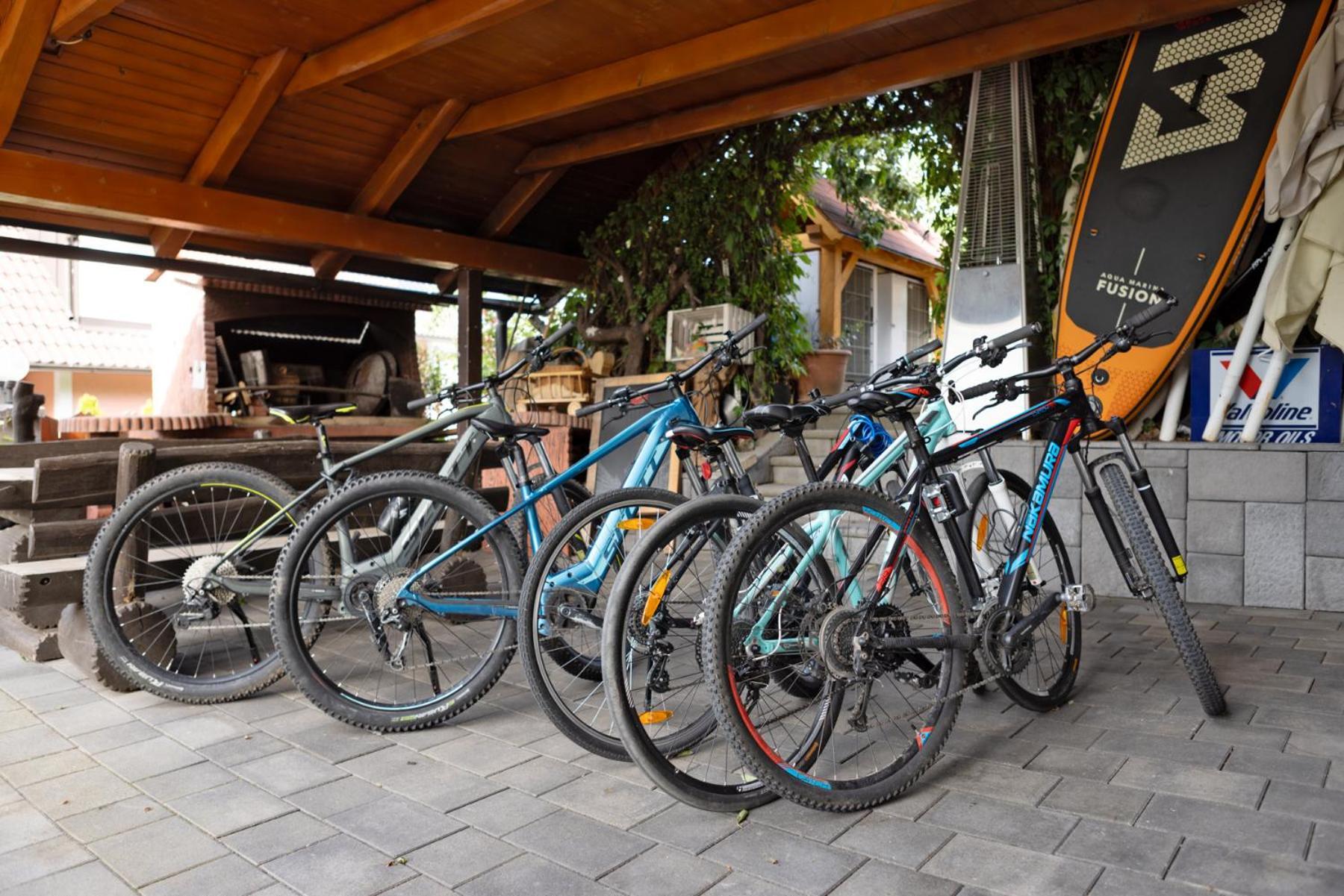 Gostisce Pri Dveh Petelinih Hotel Bled Ngoại thất bức ảnh